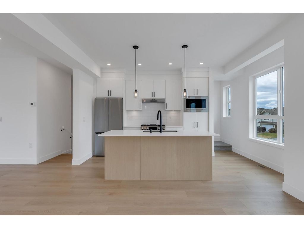 19 30501 Robin Drive, Abbotsford
