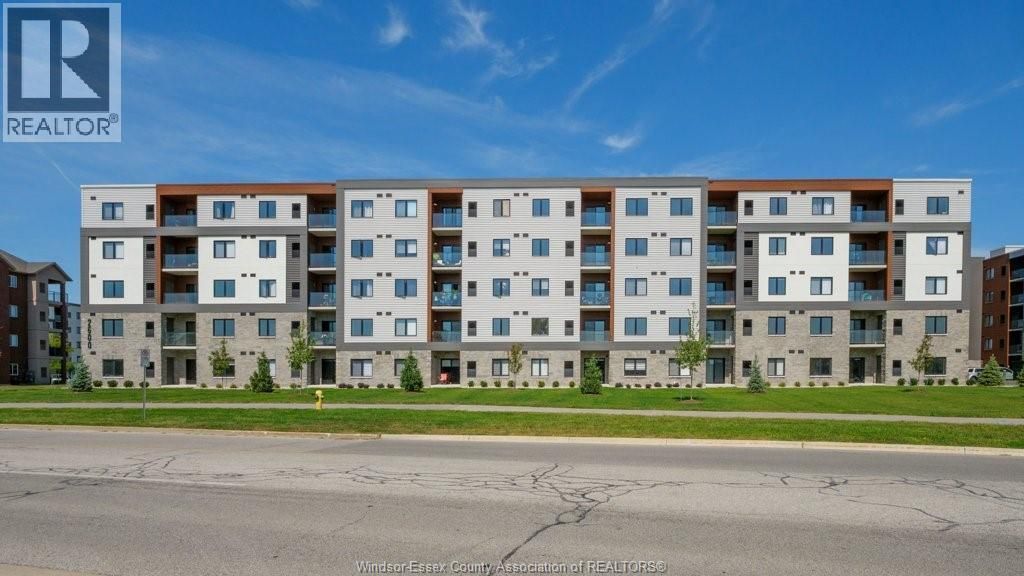 2600 Sandwich West Parkway Unit# 204, Lasalle