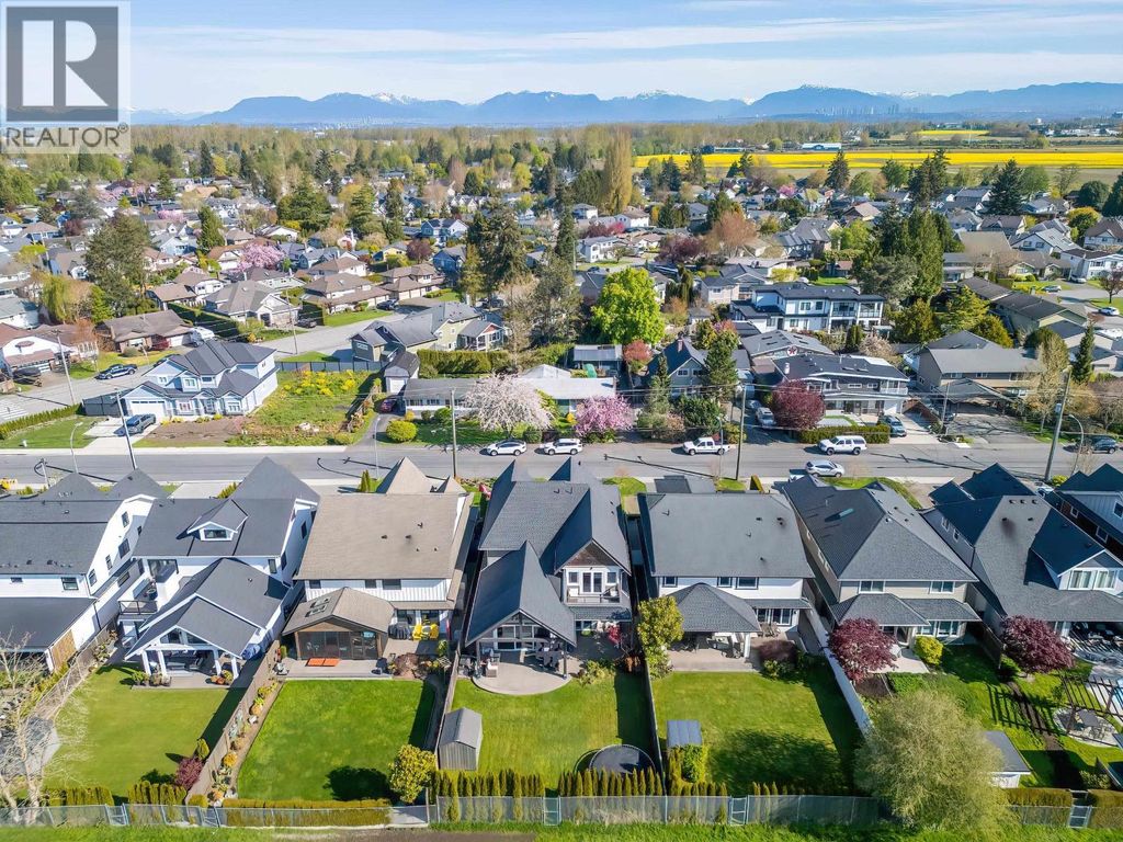 5500 52 Avenue, Ladner
