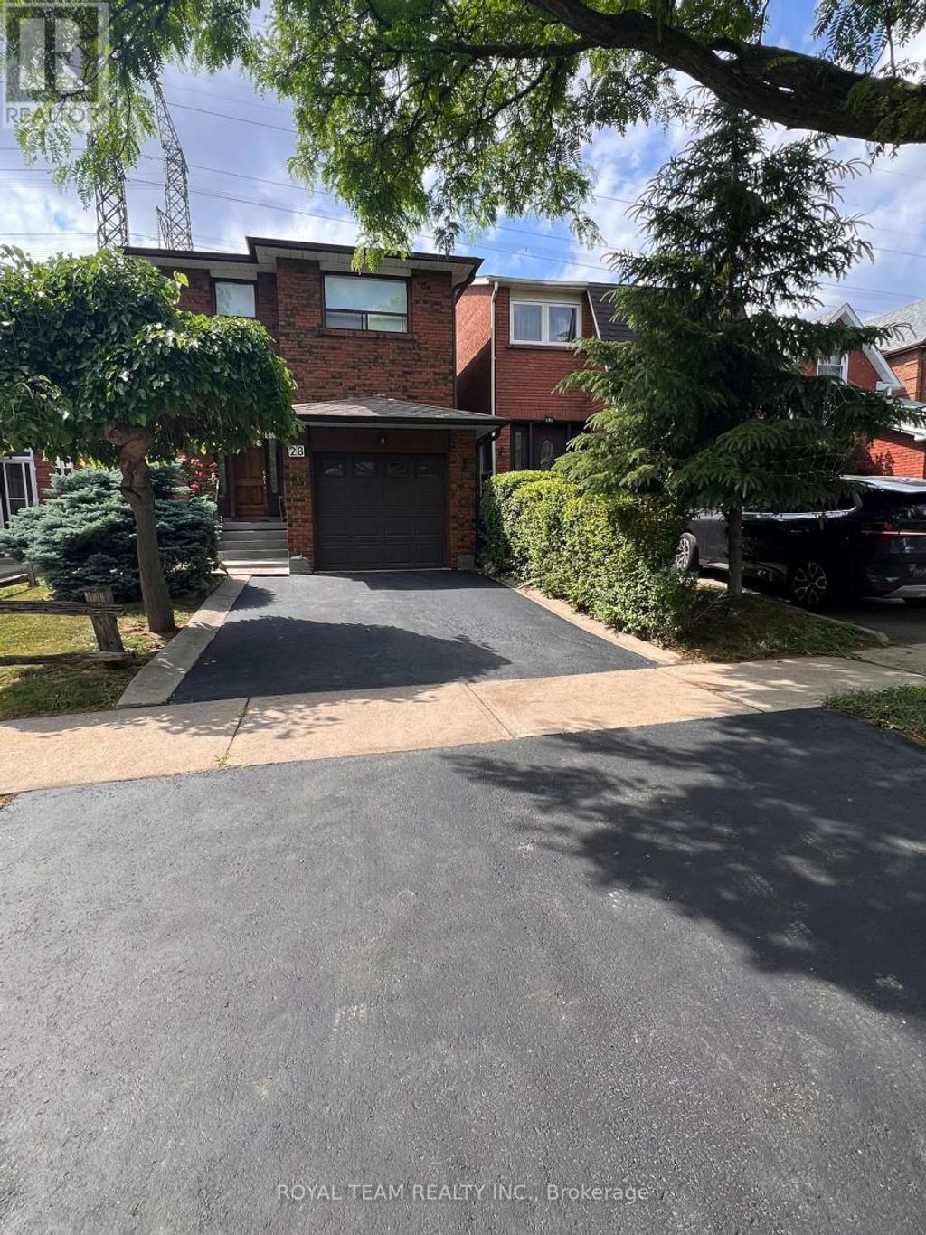 28 Oakmount Crescent, Vaughan (glen Shields)