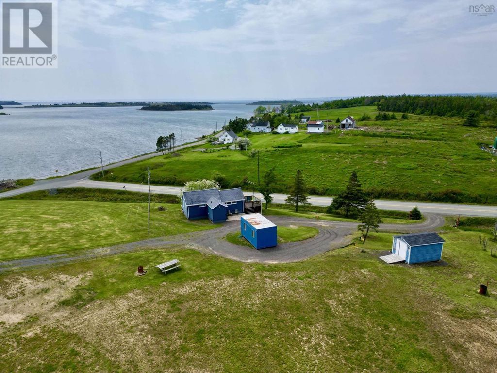 22 Janvrin Harbour Rd., St. Marys