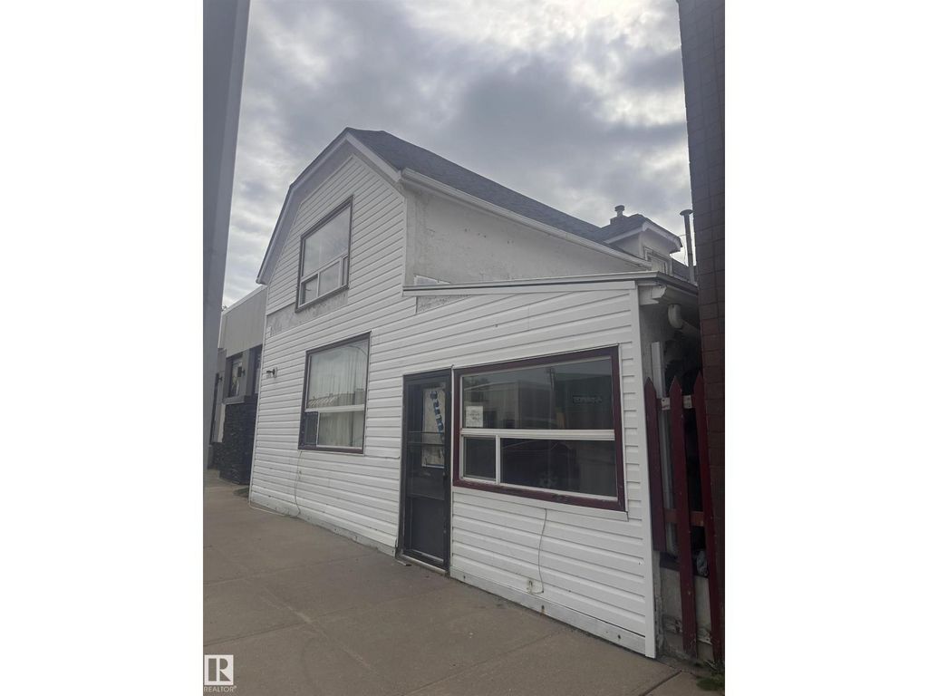 10528 100 Av, Westlock
