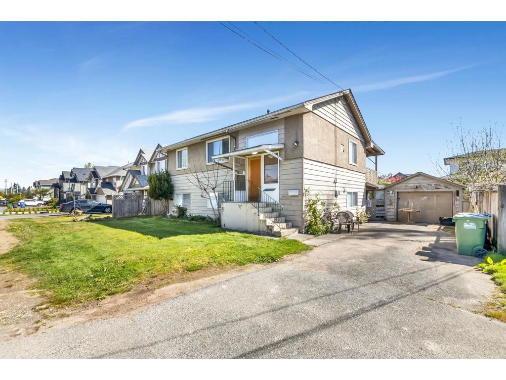 2680 Victoria Street, Abbotsford