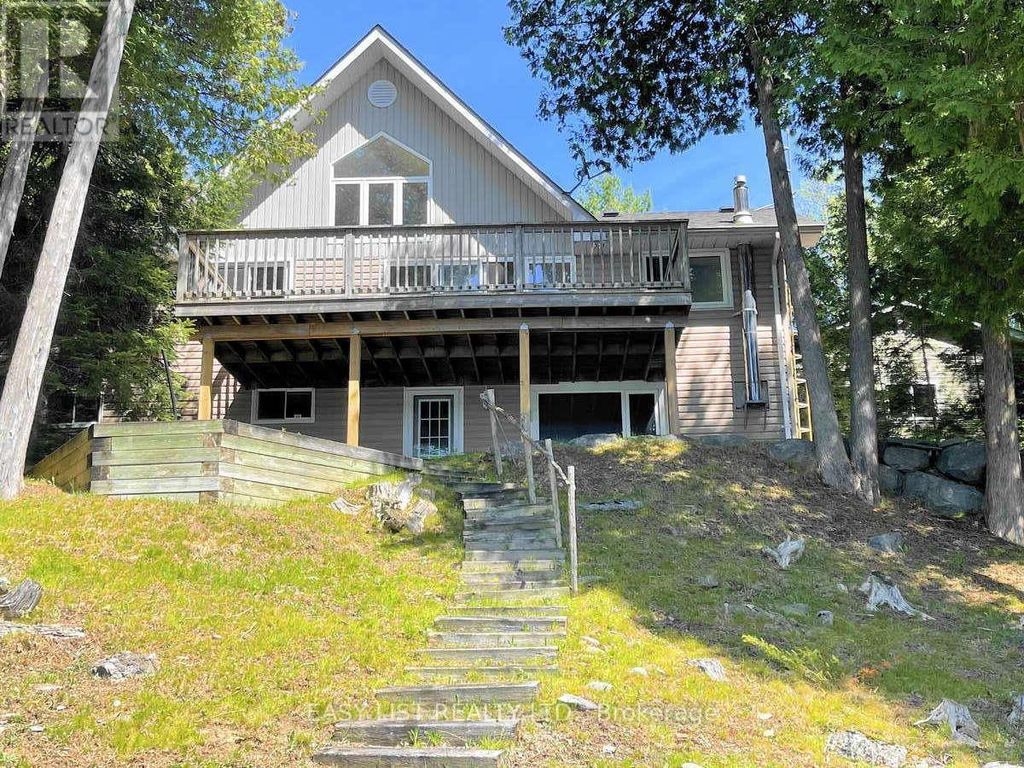 1990 White Lake Road, Douro-Dummer