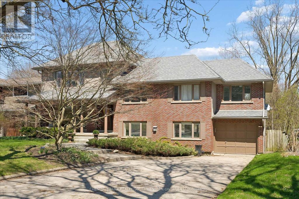 75 Lyon Avenue, Guelph (exhibition Park)