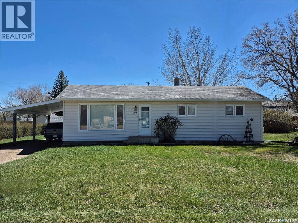 317 2nd Street W, Ponteix