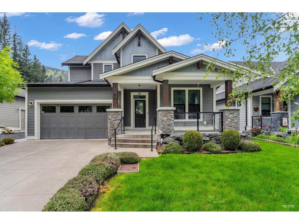 52 1885 Columbia Valley Road|cultus Lake South, Lindell Beach