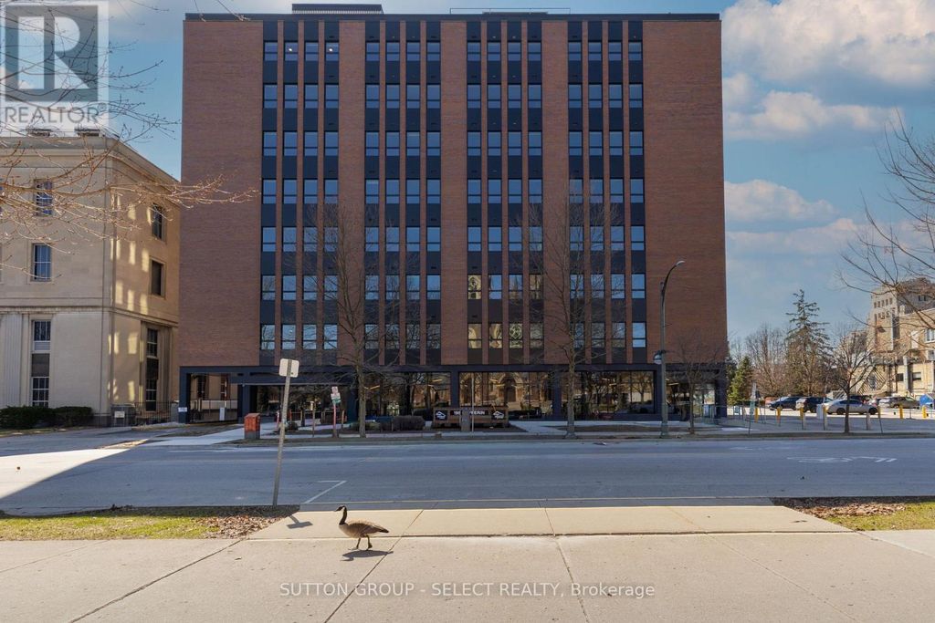 813 - 195 Dufferin Avenue, London East (east F)