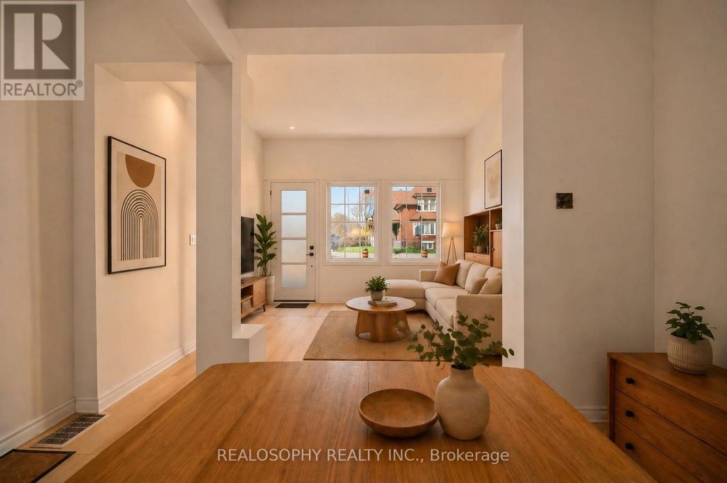 865 Pape Avenue, Toronto (danforth Village-East York)