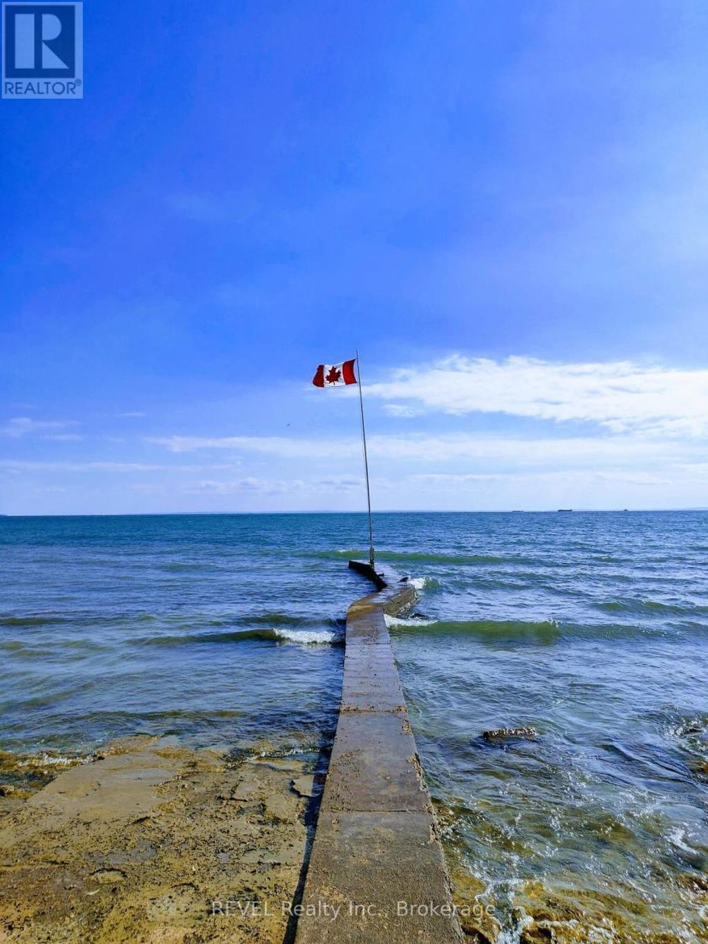 11211 Harbourview Road, Wainfleet (lakeshore)