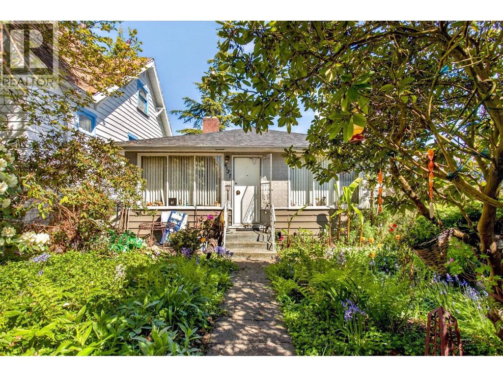 4137 Mcgill Street, Burnaby