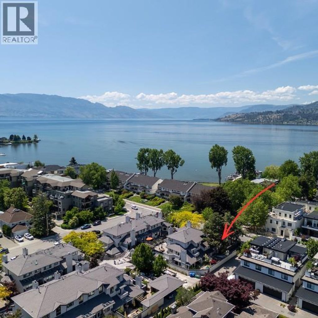 2831 Abbott Street, Kelowna