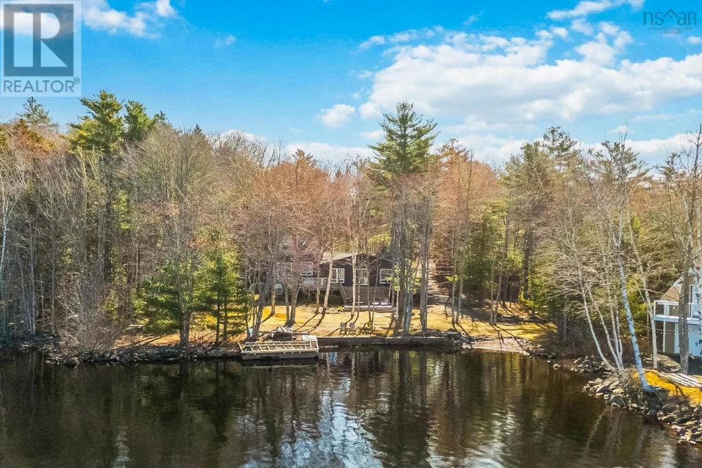 672 Molega Lake Road, Molega Lake