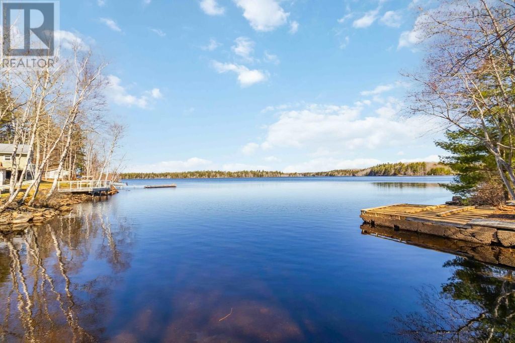 672 Molega Lake Road, Molega Lake