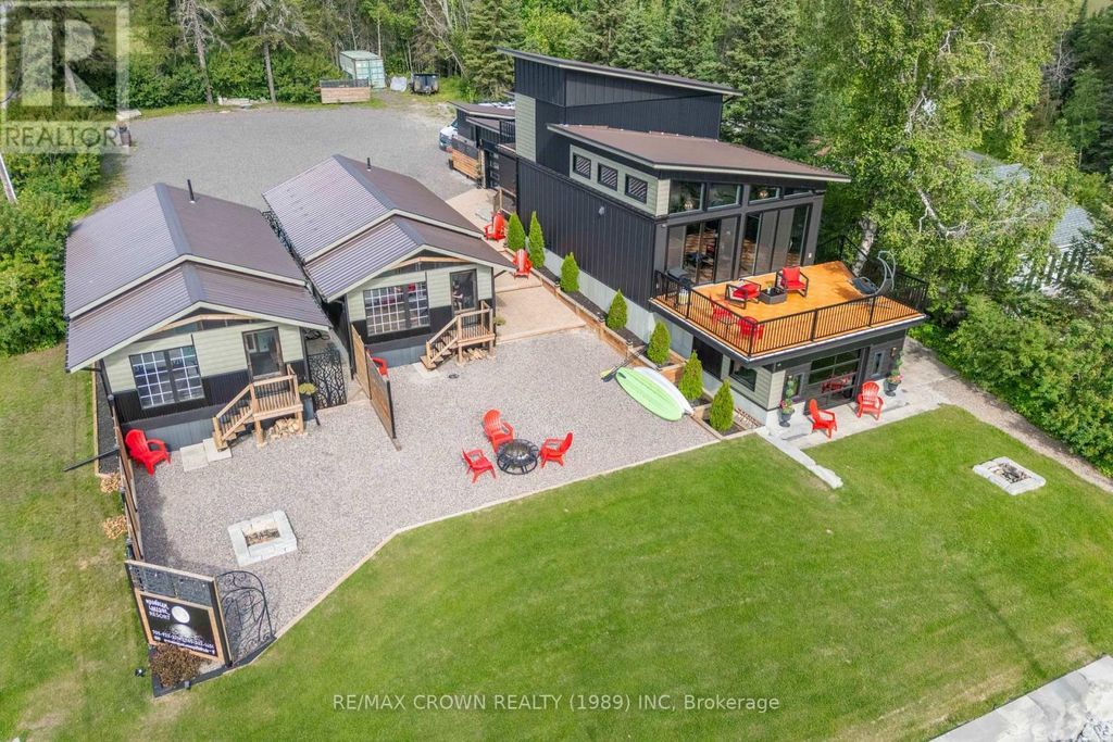 Moonbeam - 2 Paterson Road, Kapuskasing