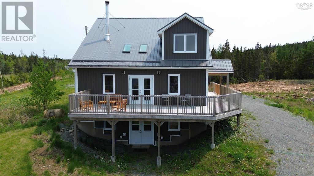 1589 Corbetts Cove Road, Barra Head