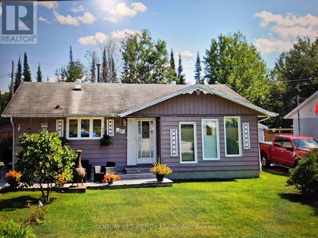 54 Redwing Ave, Manitouwadge (tb-73)