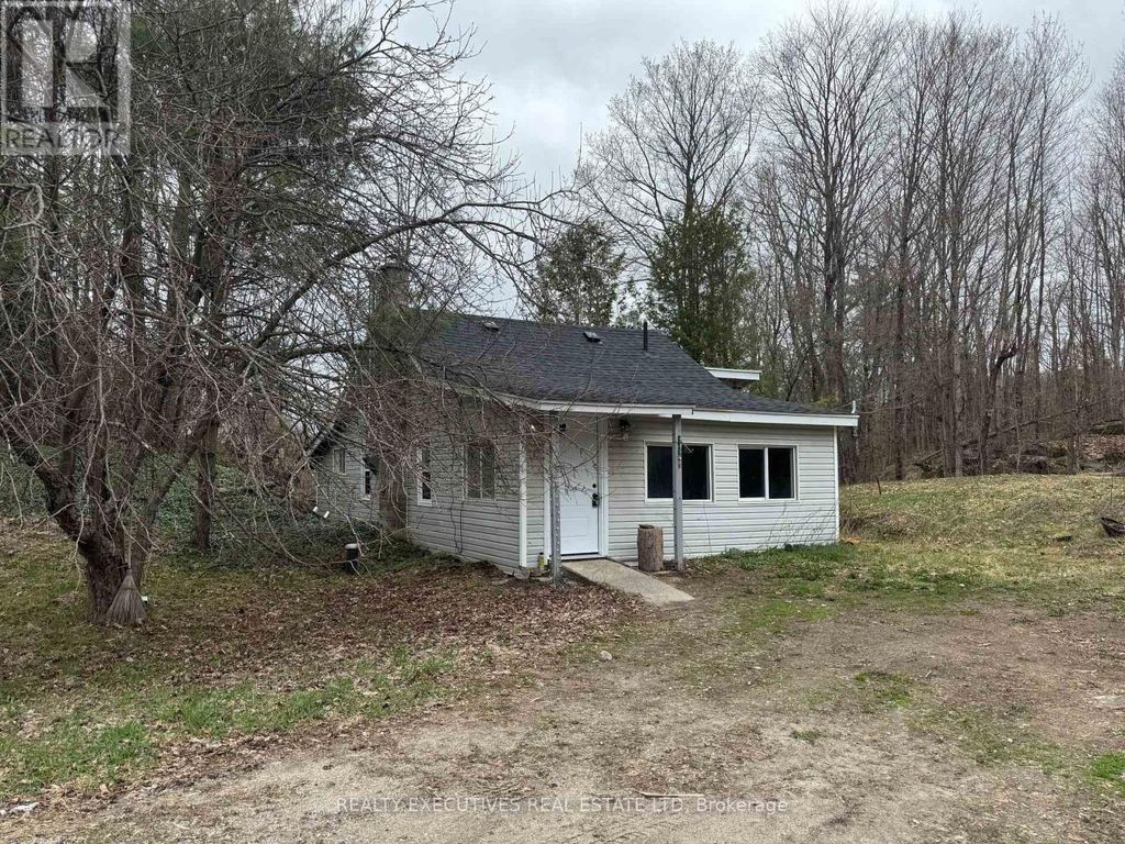 10146 509 Road N, Frontenac (frontenac North)