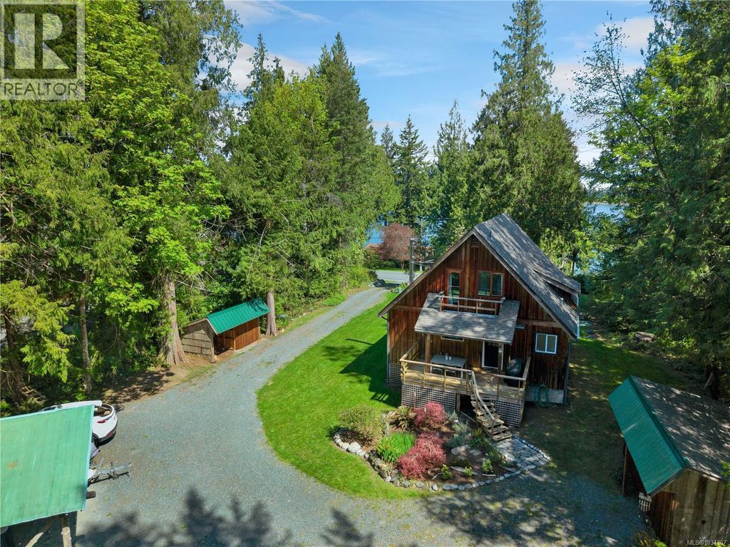 1387 Heriot Bay Rd, Quadra Island