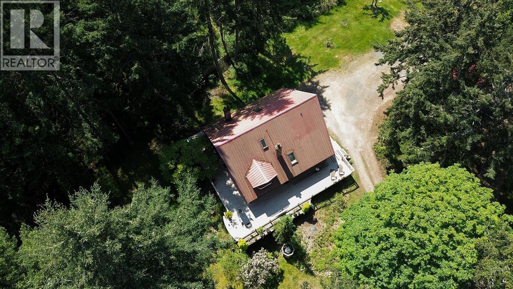 754 Burrill Road, Galiano Island