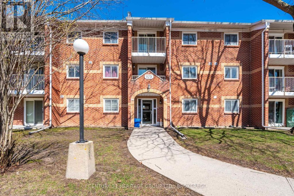 203 - 573 Armstrong Road, Kingston (east Gardiners Rd)