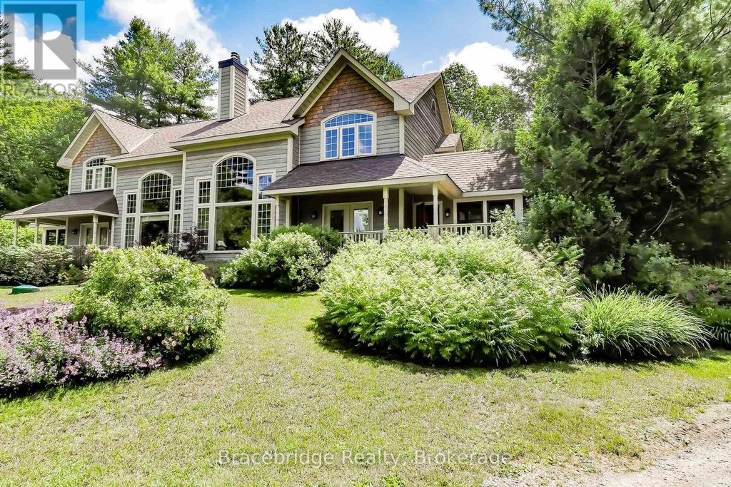 Carling 10 W3 - 3876 Muskoka Rd 118 Highway W, Muskoka Lakes (medora)