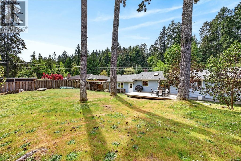 140 Quarry Dr, Salt Spring