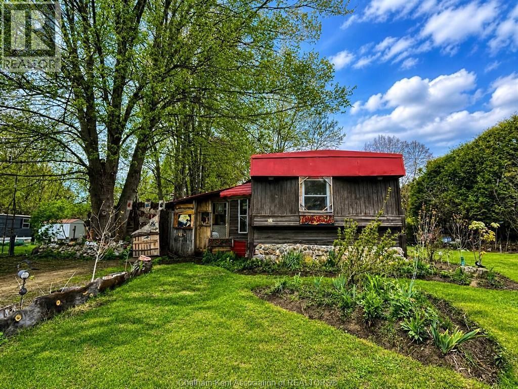 29338 Jane Road Unit# 52, Thamesville