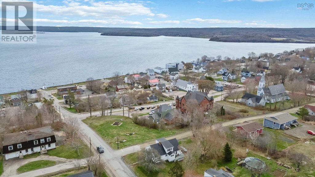 33 Church Street, Digby