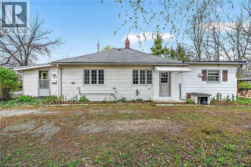 313 John Street, Simcoe