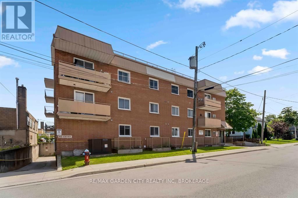 202 - 4692 Crysler Avenue, Niagara Falls (downtown)