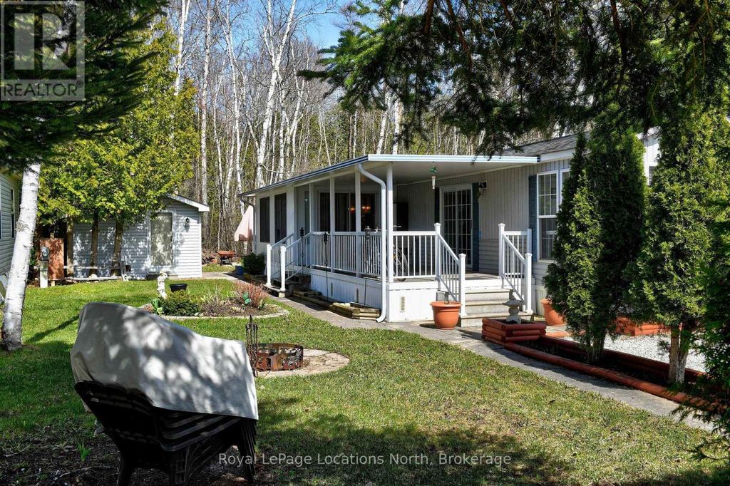 2 Wasaga Pines Lane E, Springwater (elmvale)