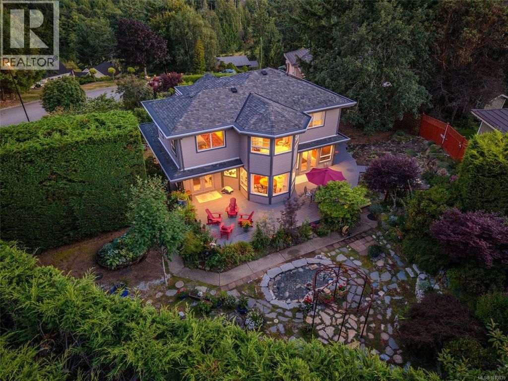 3383 Rockhampton Rd, Nanoose Bay