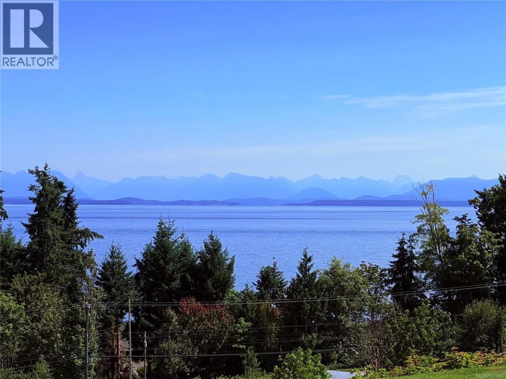 4048 Severn Rd, Campbell River