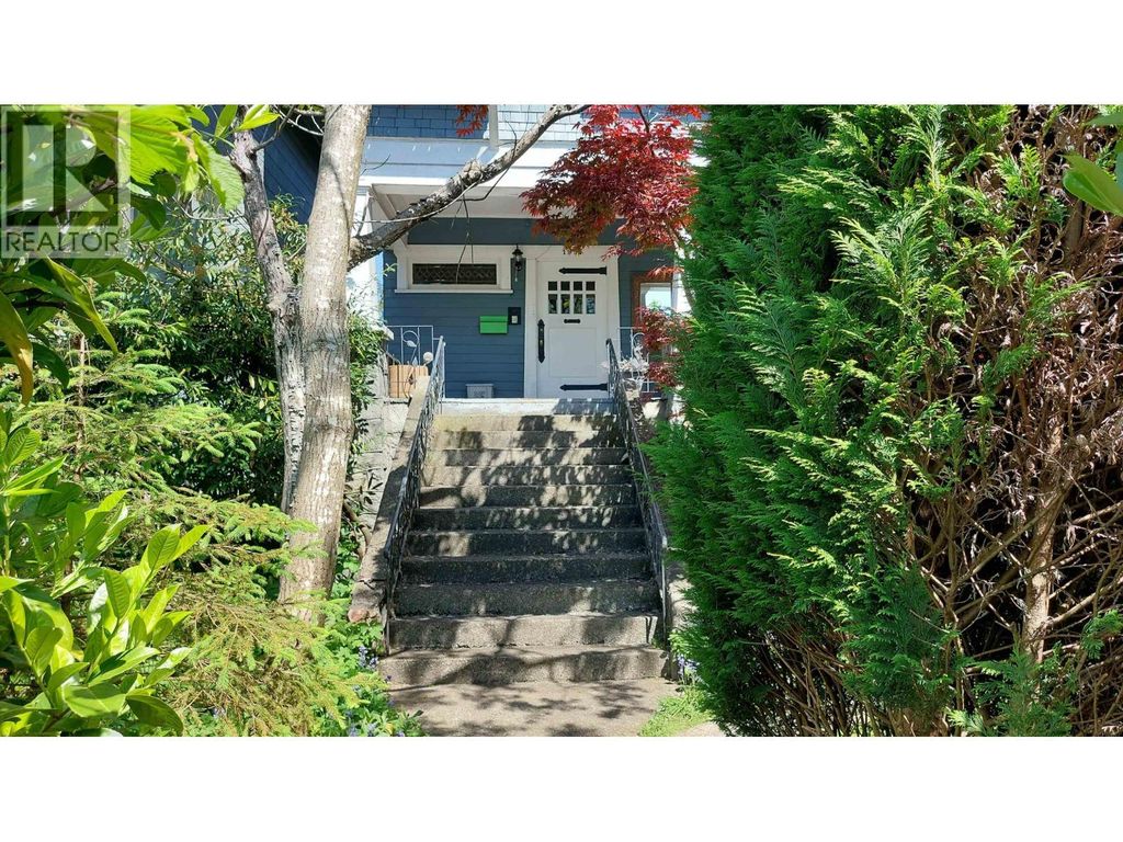 1951 Napier Street, Vancouver