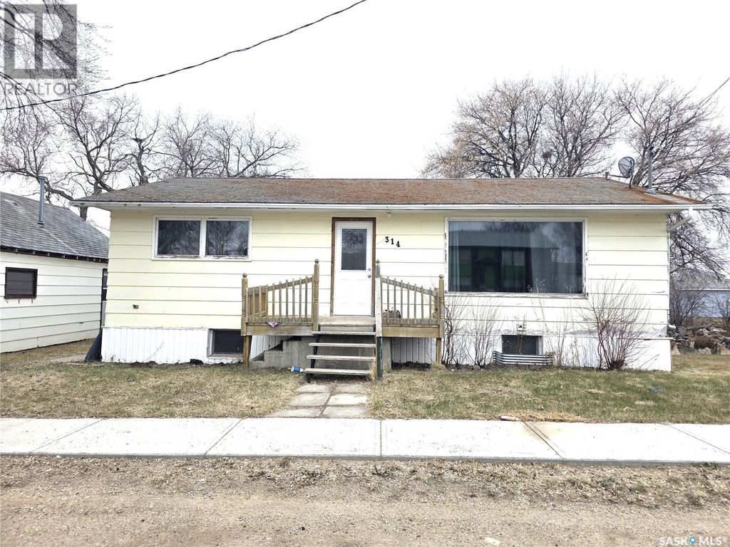 314 2nd Avenue, Young