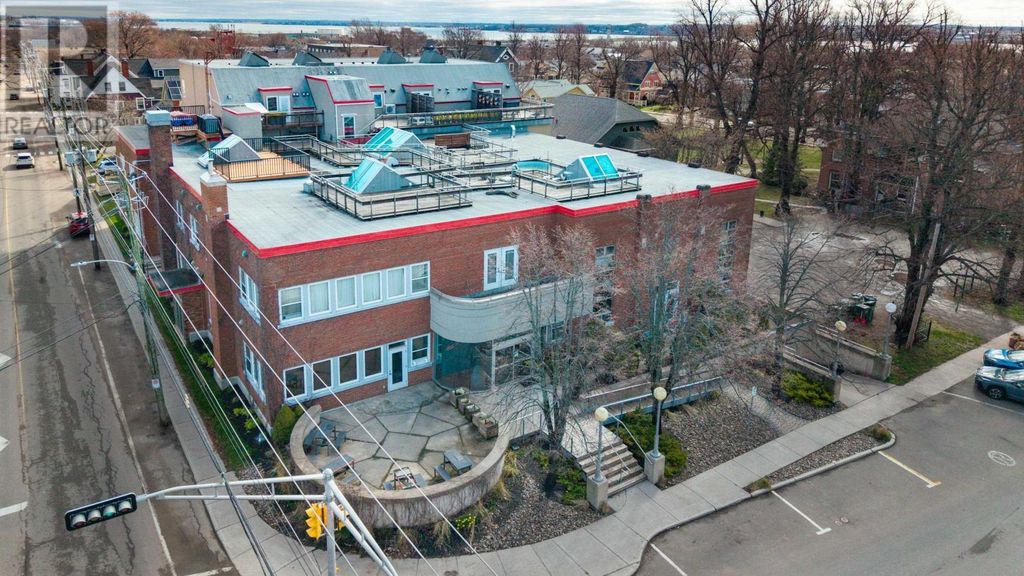 7 252 Prince Street, Charlottetown
