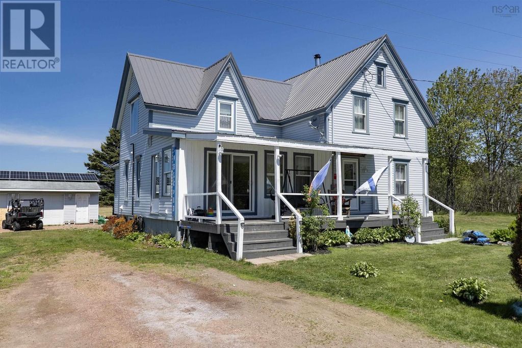 73 Mills Road, Advocate Harbour