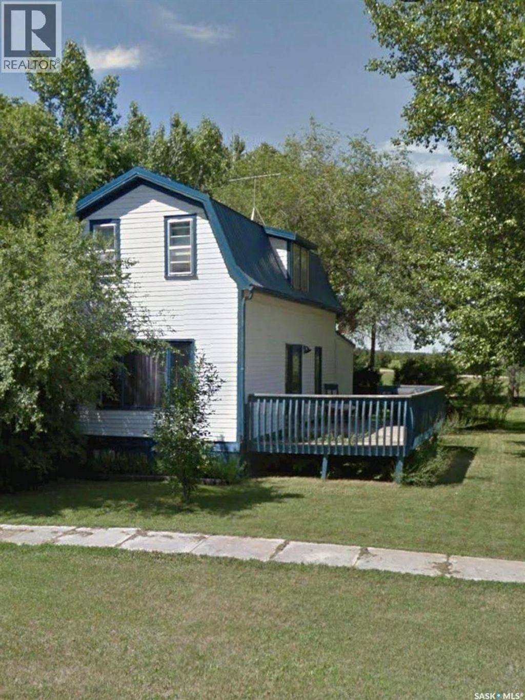 414 3rd Avenue, Dodsland