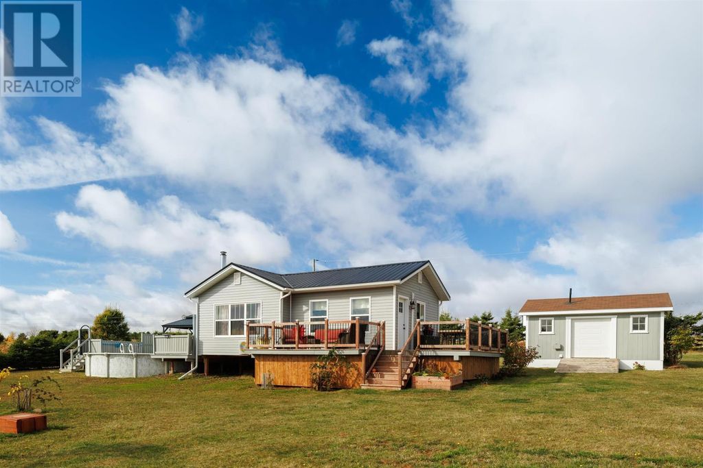 9 Clearview Lane, Red Point