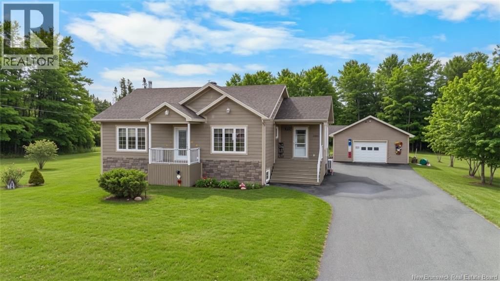 2386 Route 160, Saint-Sauveur