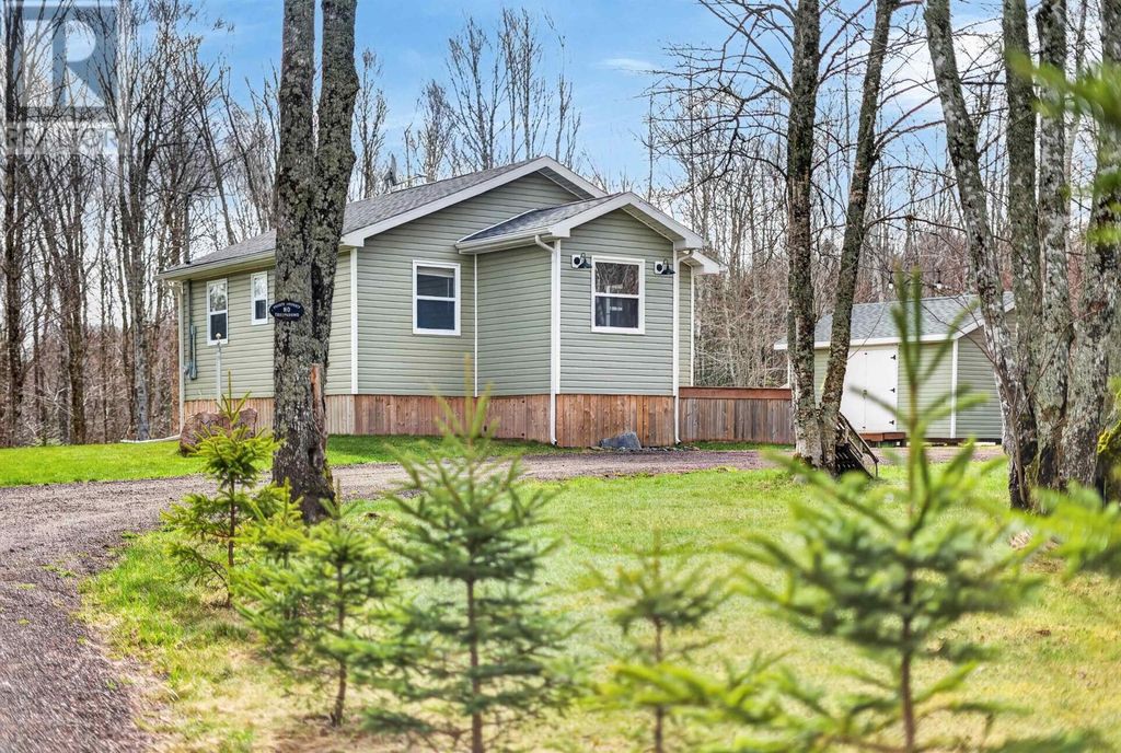 15 Silver Tree Lane, Grahams Road