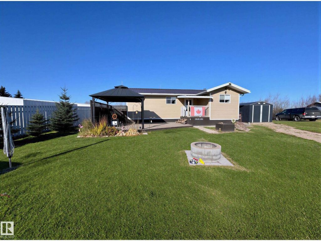 270 57201 Rr 102, Rural St. Paul County