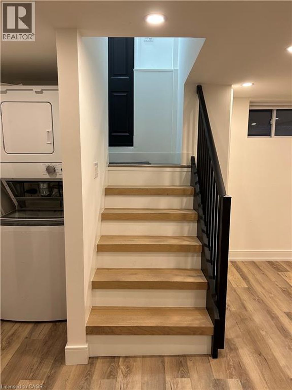 35 Barnesdale Avenue N Unit# Basement, Hamilton