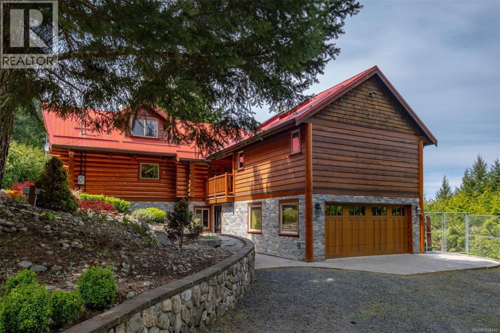 1765 Paul's Pl, Qualicum Beach