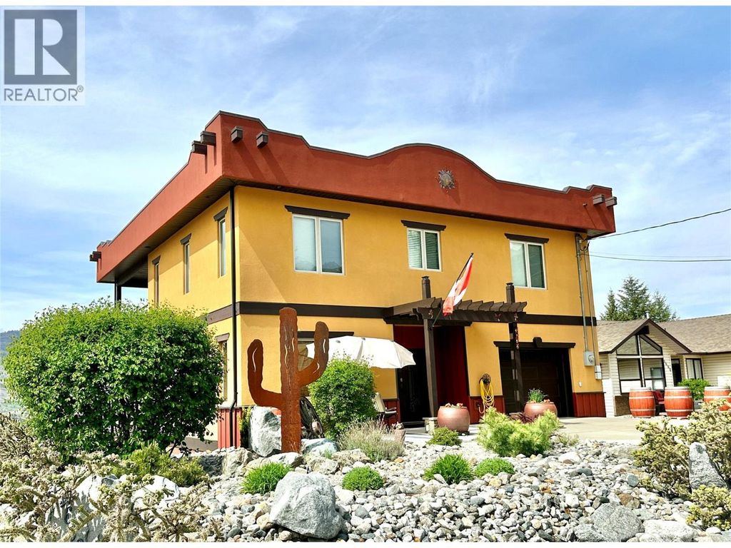 3602 33rd Street, Osoyoos