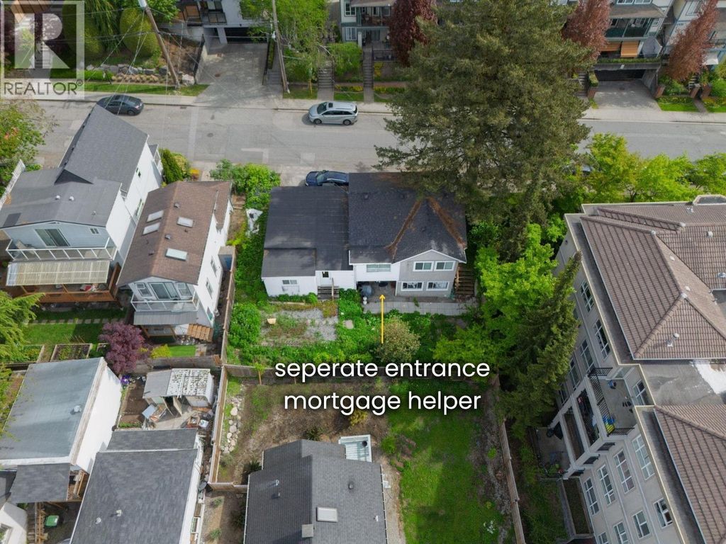 212 Mowat Street, New Westminster