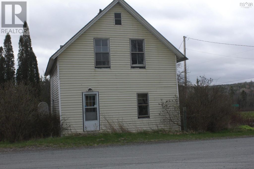 4 Ridge Road, South Branch