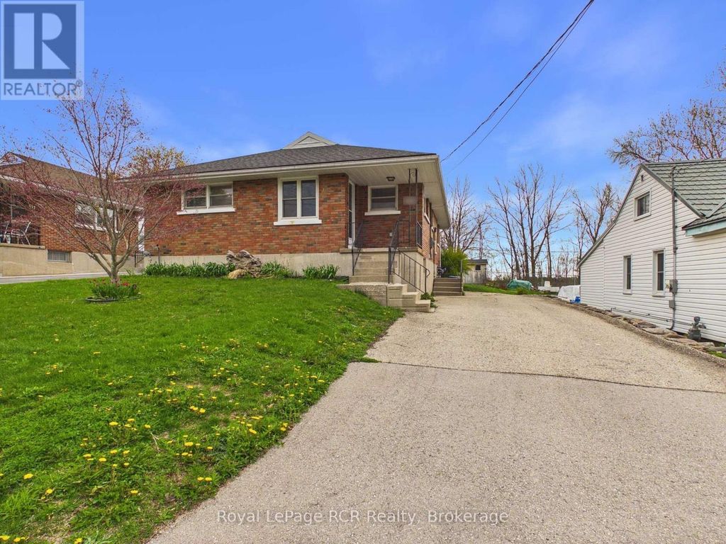 153 Carling Terrace, North Huron (wingham)
