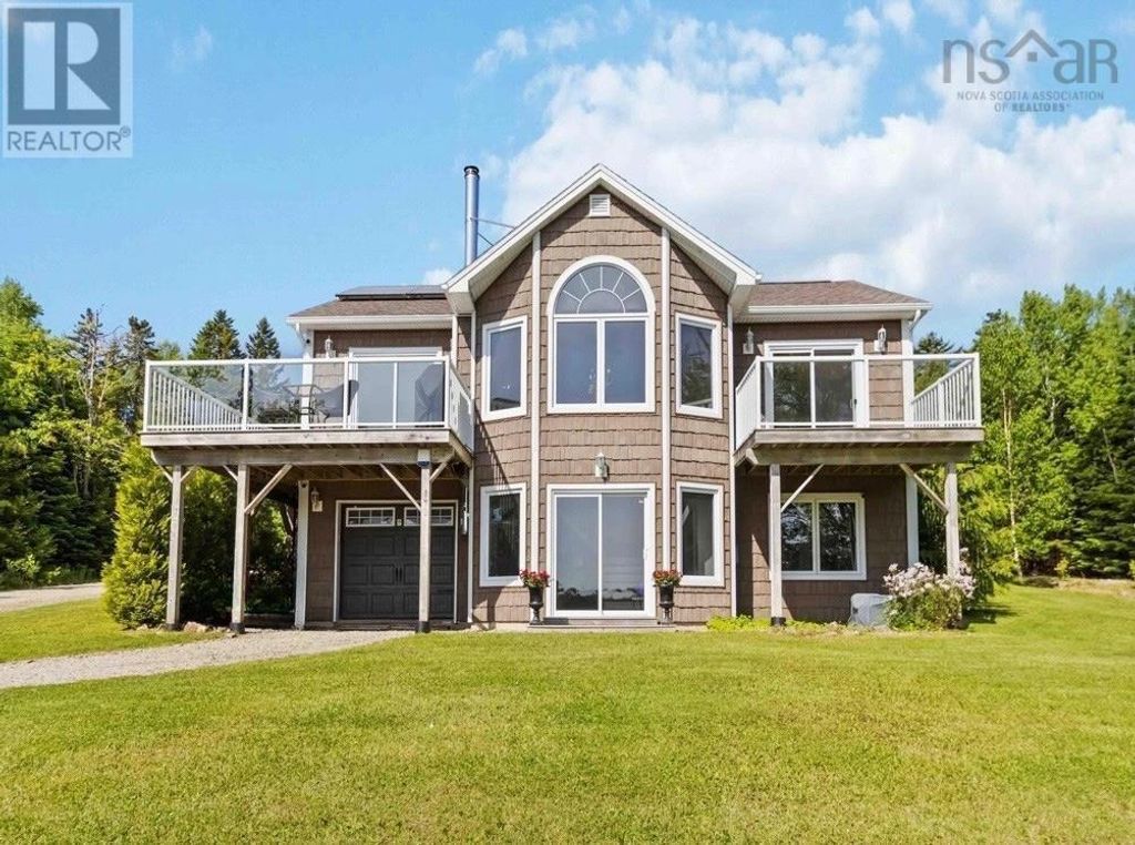 110 Oakridge Road, Mill Road